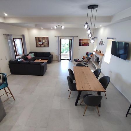 Olive Stonehouses - Alkistis Kalamata Exterior photo