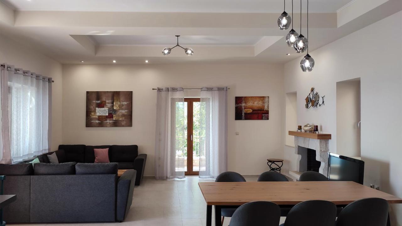 Olive Stonehouses - Alkistis Kalamata Exterior photo