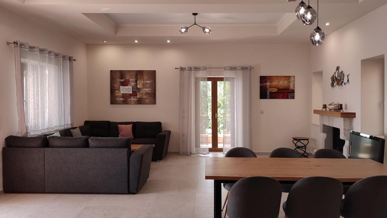 Olive Stonehouses - Alkistis Kalamata Exterior photo