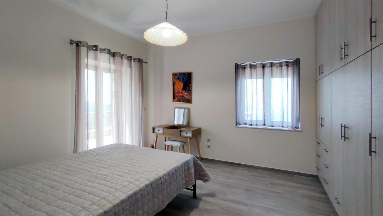 Olive Stonehouses - Alkistis Kalamata Exterior photo